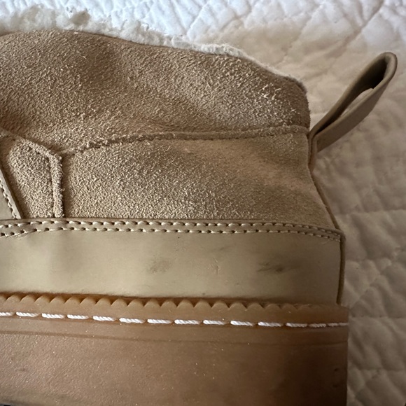 Boots - Picture 2 of 15